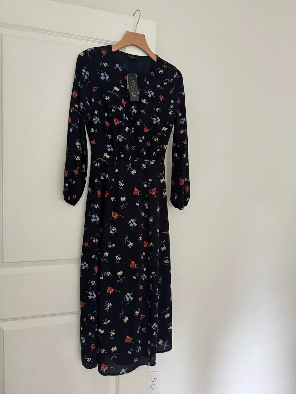 NWT ROOLEE women’s navy floral print long sleeve midi dress size SMALL - Picture 5 of 7